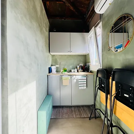 A Nicuzza Guest house *