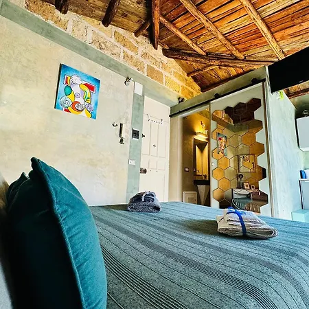 A Nicuzza Guest house